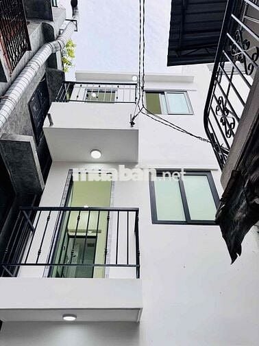 Khu Phan Xích Long DTSD 45m2 , cách 1 căn ra hẻm xe hơi chỉ 4tỷ còn TL