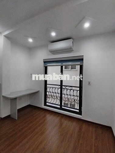 Căn hộ mini Nhà Trong ngõ 354 cách mặt đường Trường Chinh 100m