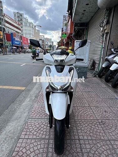 Honda SH 150i ABS 2018 Trắng Đen Sporty 12.218 km