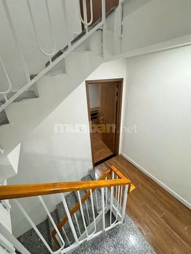 Chính chủ cần bán nhanh nhà 1 trệt 1 lửng, 1 lầu ngay VSIP2 tp mới BD