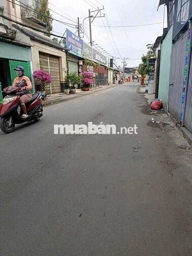 Nhà Thuê 8_15 có sân. Đường võ văn vân Vĩnh Lộc B bình chánh tphcm