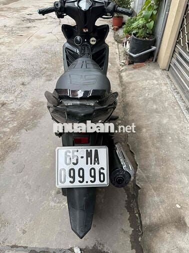 Yamaha Exciter 135 5 số Đen xám