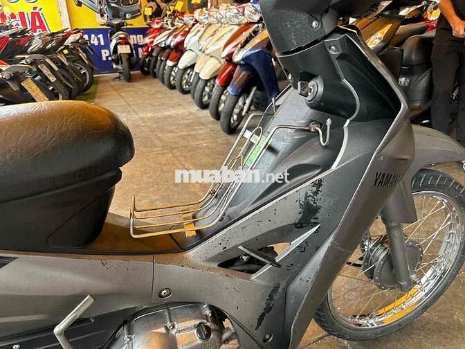 Yamaha Sirius Bạc Xe số