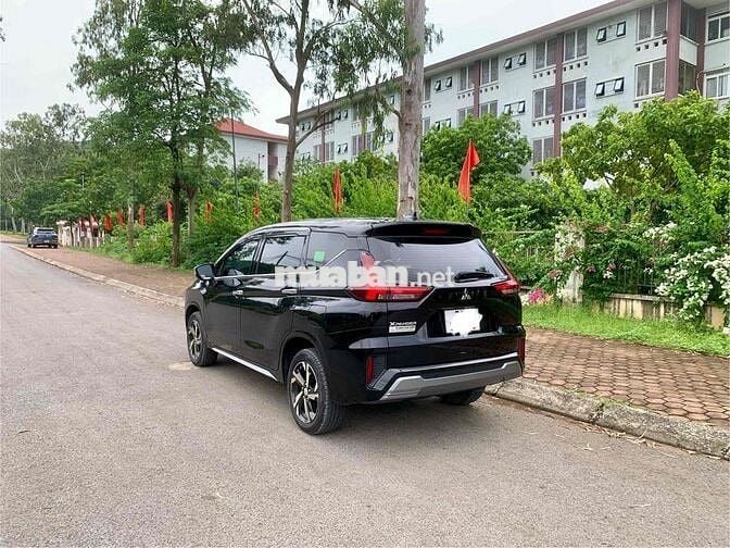 Mitsubishi Xpander Premium 2024 19.000 km Đen