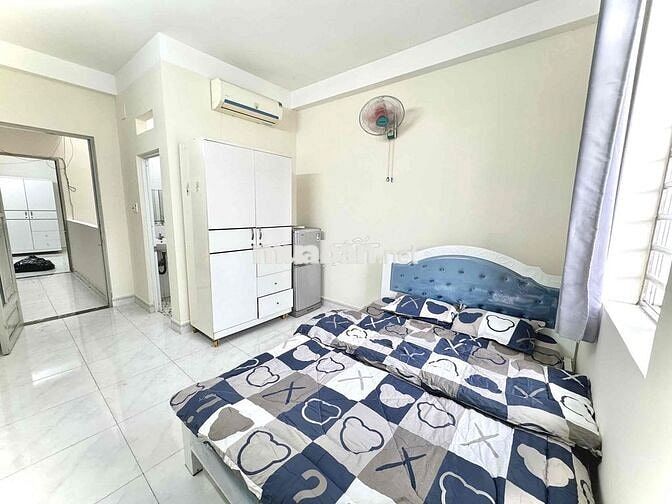 PHÒNG FULL NỘI THẤT HẺM 43 THÀNH THÁI