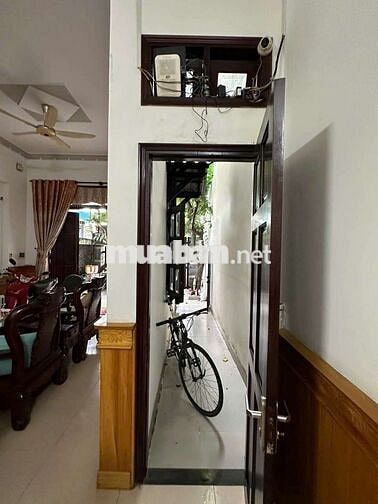 Nhà Hẻm Xe Hơi Vô Nhà 5x20 2Lầu 3pn 2wc 