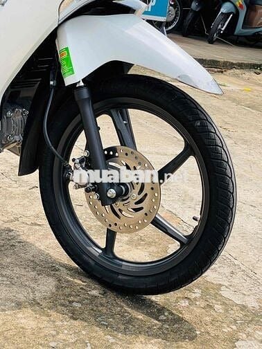 Honda Future 2025 Trắng Đen 4.700km