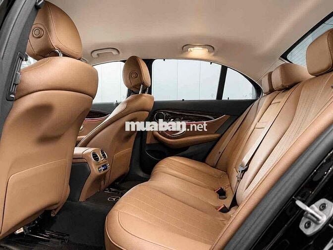 Mercedes E200 Exclusive Sx 2021 Đen/Nâu Sang Trọng