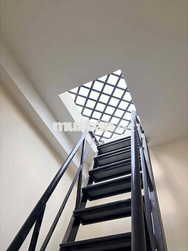 Nguyên căn đẹp 2pn 3wc hẻm XVNT, P21, gần Cầu Thị Nghè