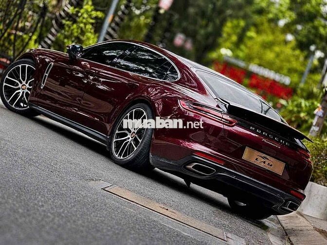 Porsche Panamera 4 Executive Model 2019 Đỏ/Be còn