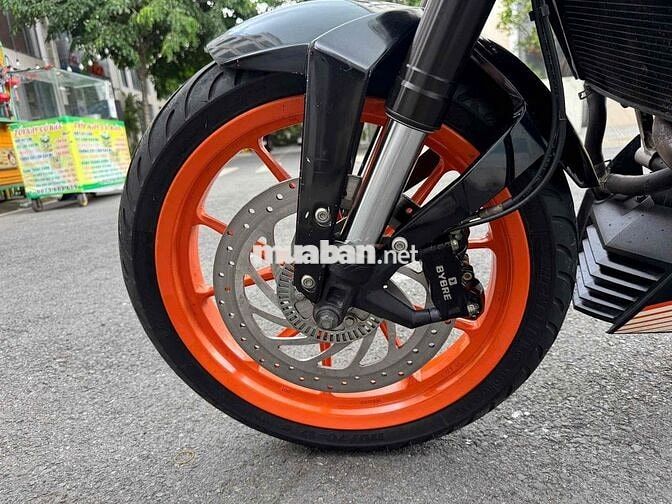 KTM Duke 390 2015 chính chủ biển số 47