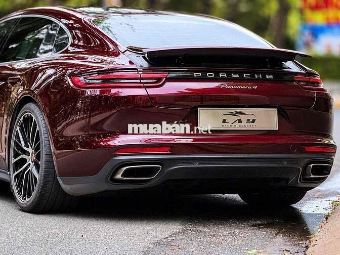 Porsche Panamera 4 Executive Model 2019 Đỏ/Be còn