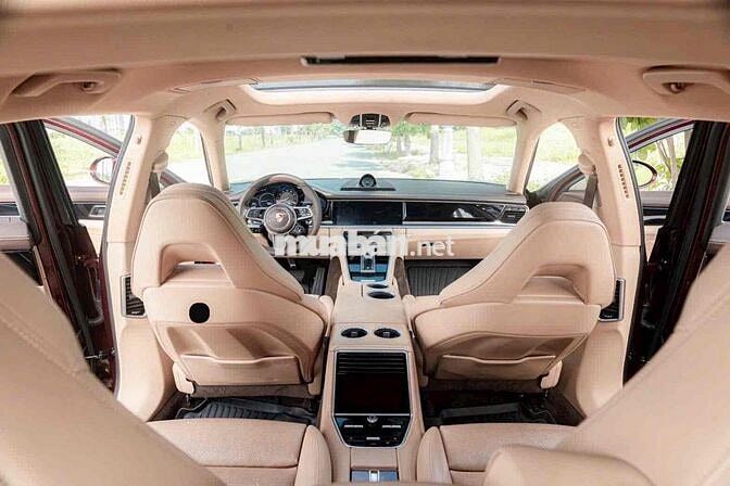 Porsche Panamera 4 Executive Model 2019 Đỏ/Be còn
