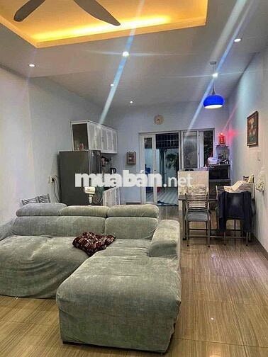 Bán Nhà Đường 6M Khu Y Tế Kỹ Thuật Cao 108m2 7.5Tỷ 4 Tầng