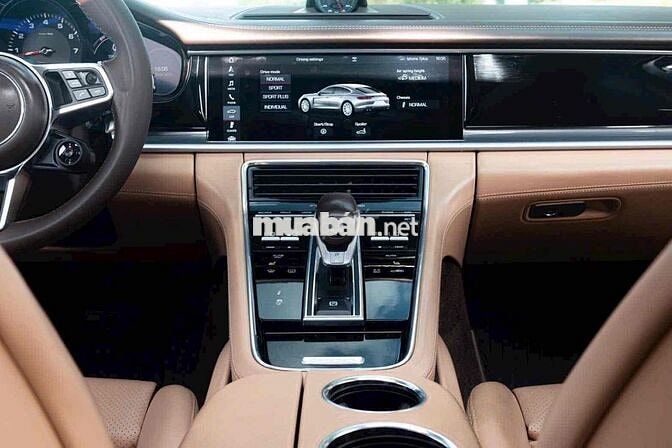 Porsche Panamera 4 Executive Model 2019 Đỏ/Be còn