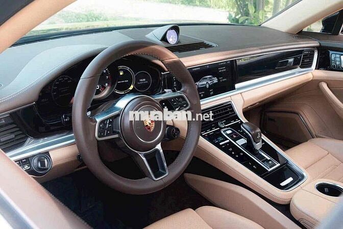 Porsche Panamera 4 Executive Model 2019 Đỏ/Be còn
