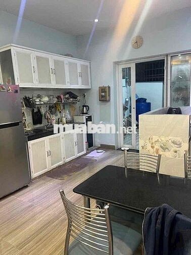 Bán Nhà Đường 6M Khu Y Tế Kỹ Thuật Cao 108m2 7.5Tỷ 4 Tầng