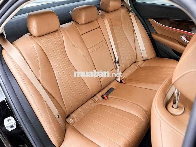 Mercedes E200 Exclusive Sx 2021 Đen/Nâu Sang Trọng