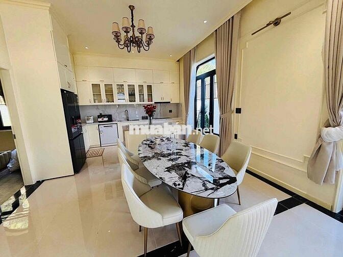 Tìm chủ nhân cho căn villa sân vườn đường an sơn phường 4