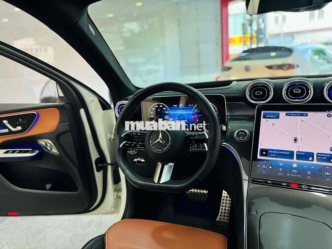 ♥️GLC 300 MODEL 2025 10.000KM ❤️