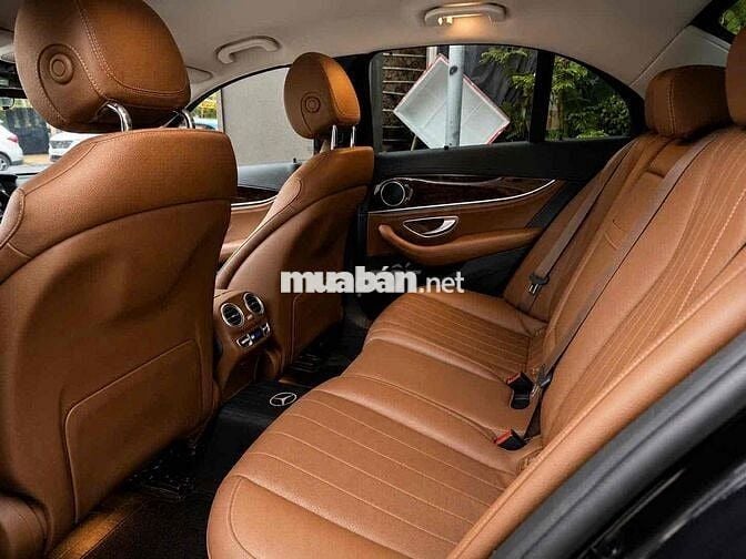 Mercedes E200 Exclusive Sx 2021 Đen/Nâu Sang Trọng
