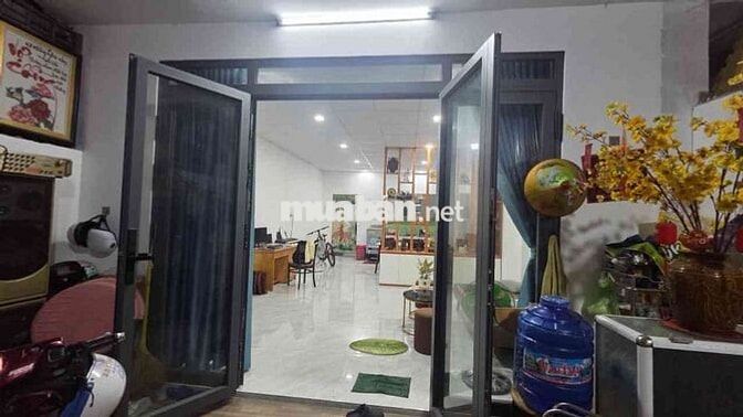 NHÀ SH 4,9 TỈ  150M2 LÊ VĂN KHƯƠNG NGAY HÃNG BIA KHỦNG CỌC NHANH