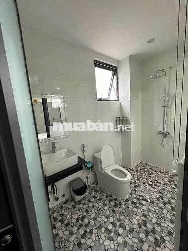 Bán khách sạn đường nguyễn an ninh đang kinh doanh