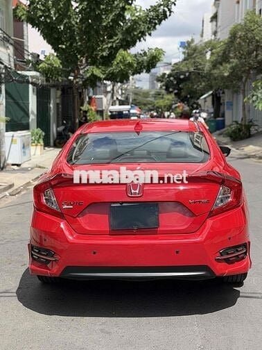 Honda Civic 1.8E 2018 50.000 km Đỏ