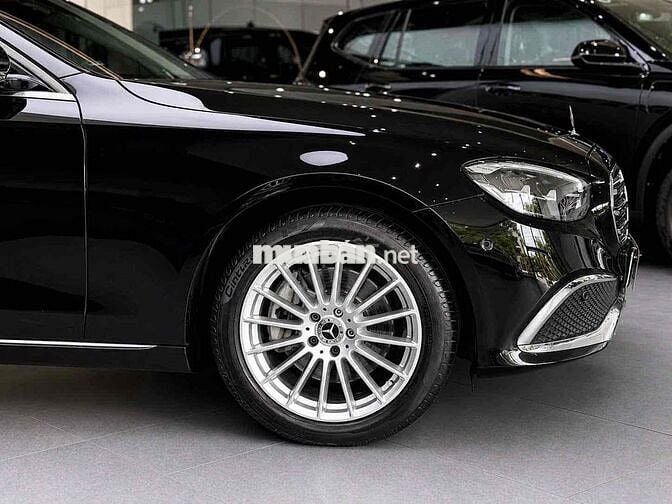 Mercedes E200 Exclusive Sx 2021 Đen/Nâu Sang Trọng