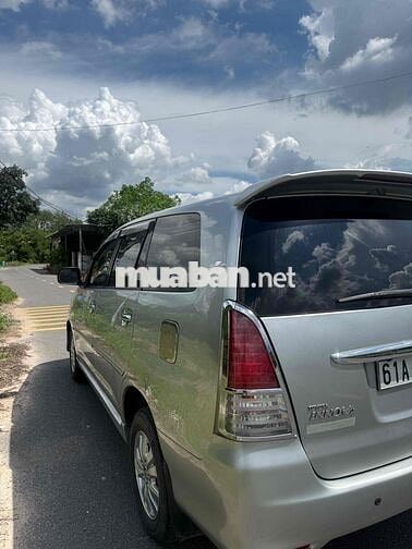 Toyota Innova G 2010 Số sàn Bạc