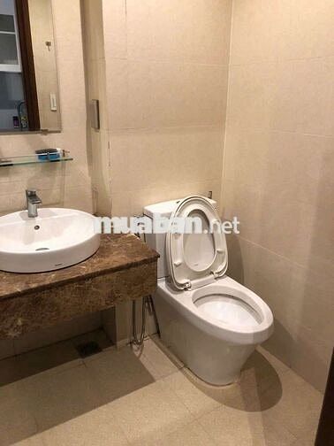 cần cho thuê nhiều căn hộ sky center