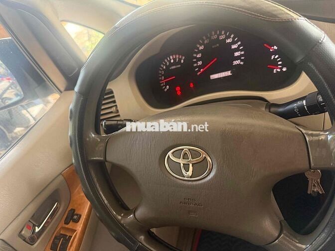 Toyota Innova G 2010 Số sàn Bạc
