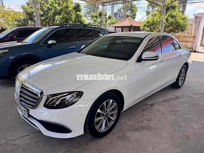 Mercedes E200 2019 Lướt 29.000km Siu Đẹp
