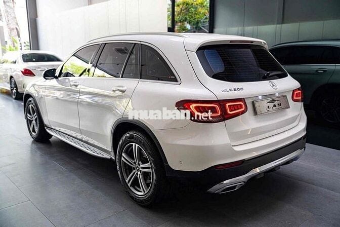 Mercedes GLC200 Sx 2022 Trắng/kem 34.000 km
