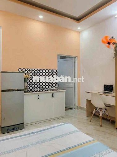 CHO THUÊ PHÒNG STUDIO FULL NỘI THẤT CÓ THANG MÁY NGAY GẦN LUỸ BÁN BÍCH