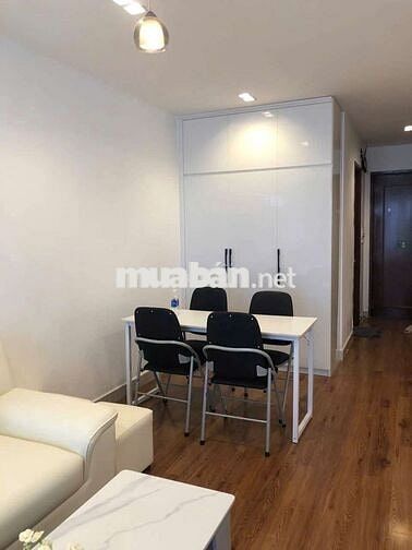 cần cho thuê nhiều căn hộ sky center