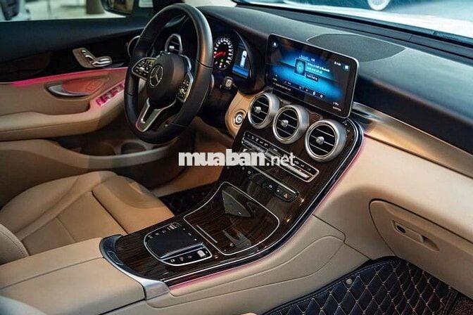 Mercedes GLC200 Sx 2022 Trắng/kem 34.000 km