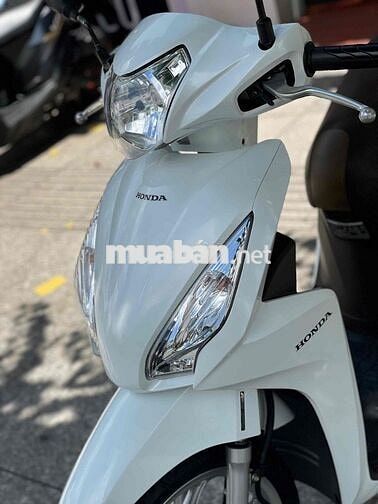 Honda Vision 2015 26000km , bstp ngay chủ