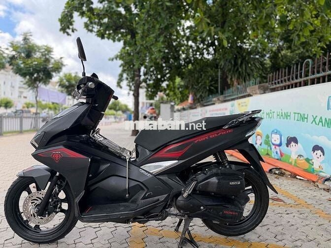 Honda AB 125 2018 màu Đen