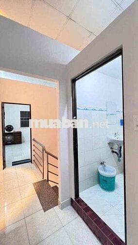 💥 Chính Chủ Bán Nhà 3 Tầng Lầu - DT 4x16m - 4Ty900 - 🌹MG 2%.