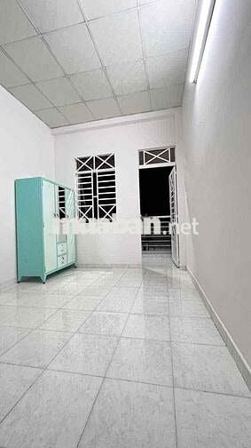 💥 Chính Chủ Bán Nhà 3 Tầng Lầu - DT 4x16m - 4Ty900 - 🌹MG 2%.