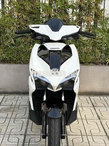 Air blade 2018 smakey ( nậu xớ tt 12trieu nhận xe)