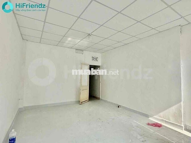 NHÀ TRỌ TRỐNG GIÁ RẺ mặt tiền Cao Lỗ sát Parc Mall Giáp Q5,Q10