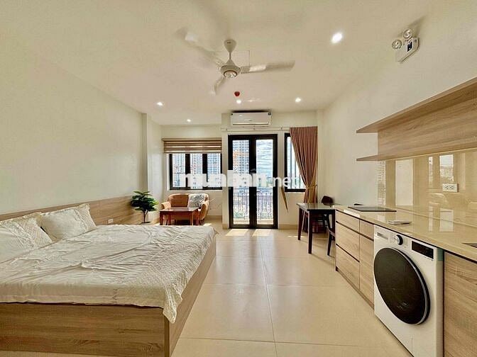 Studio mặt đường võ chí công, siêu rộng 6x mới tinh, full nội thất