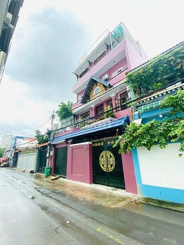 Giảm 5 tỷ bán gấp nhà ngang 9 mét ngay Trần Não. Giá chỉ 31 tỷ bớt lộc