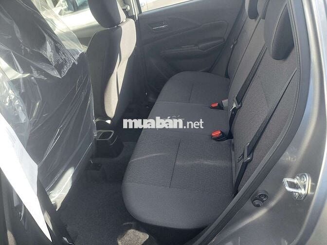 Suzuki Swift Hybrid 2026 Xám bạc giao ngay