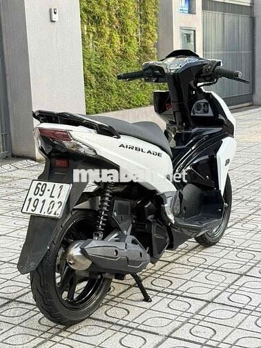 Air blade 2018 smakey ( nậu xớ tt 12trieu nhận xe)