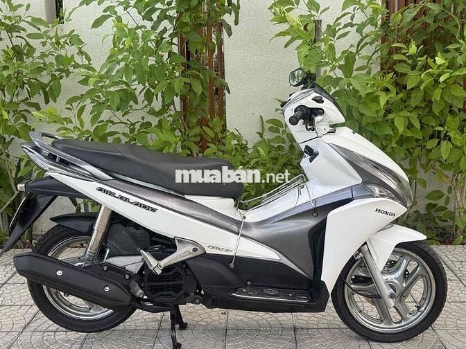 Honda Air Blade Trắng Phun xăng điện tử bs 43