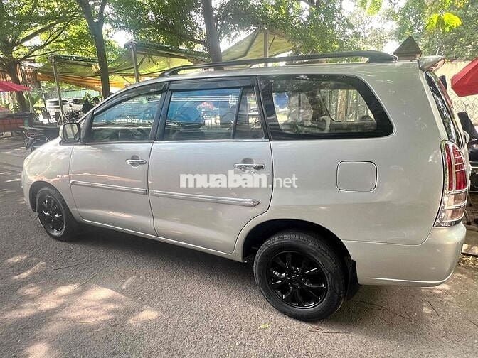 Toyota Innova G 2006 Bạc 175.000 km