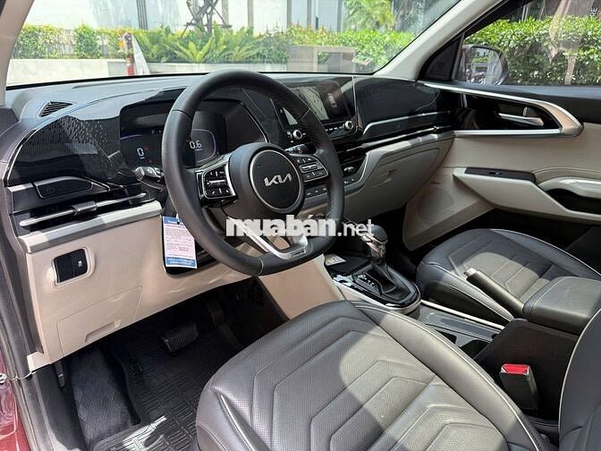 KIA Carens 1.4T Signature 2024 Đỏ 11.000km XE LƯỚT